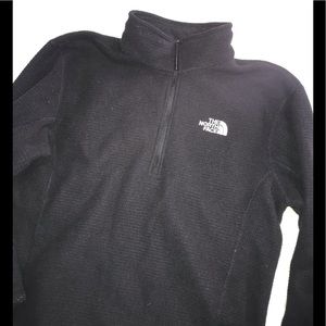 The north face size medium shirt